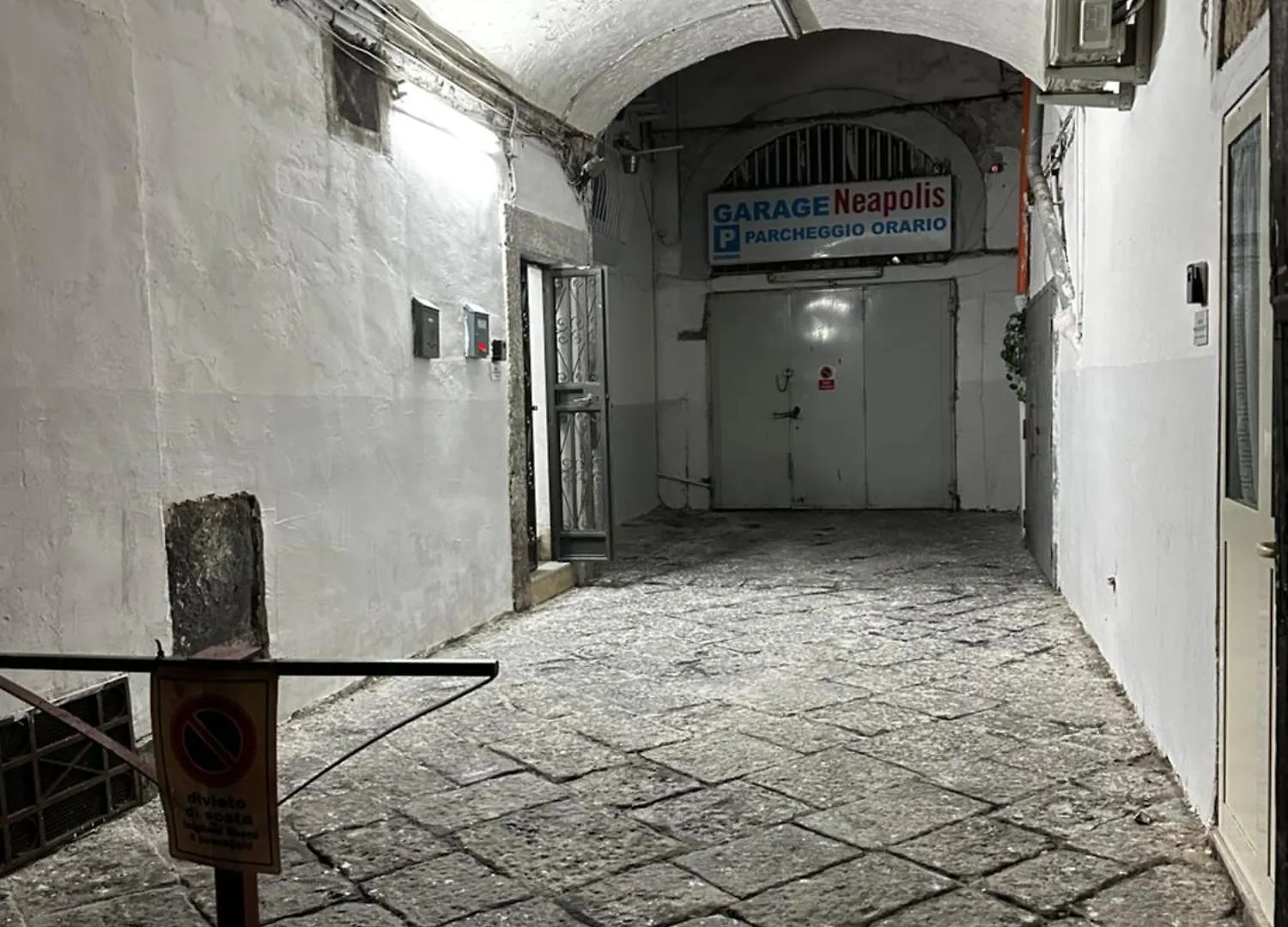 Holiday home Domus Partenope Centro Storico Naples Italy